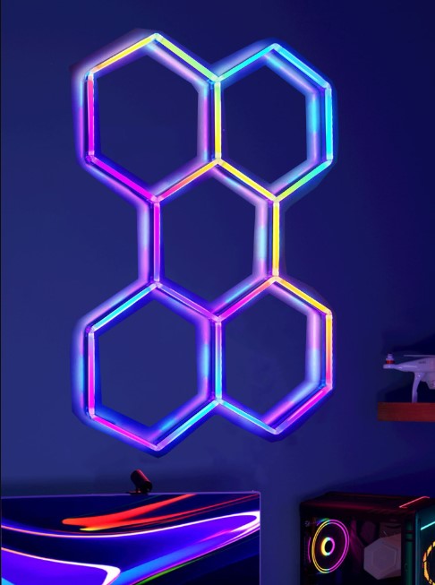Sechseckige LED-Leuchte Waben-Deckenleuchte mehrfarbig RGB 230V 2,5m x 1,7m  50W Detailing Garage Barber - Discount AutoSport